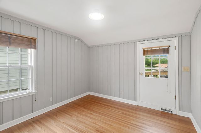 2312 Mount View Avenue, Minneapolis, MN 55405