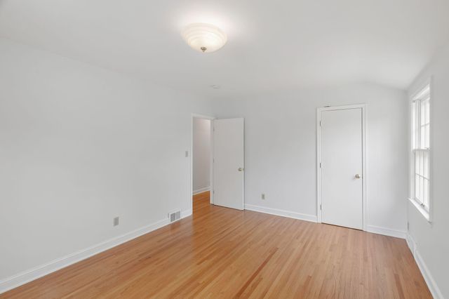 2312 Mount View Avenue, Minneapolis, MN 55405