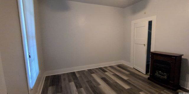 816 E Carson St, San Antonio, TX 78208