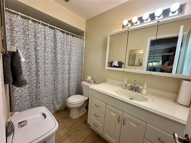 225 PINE BLUFF AVENUE 560, Deland, FL 32724