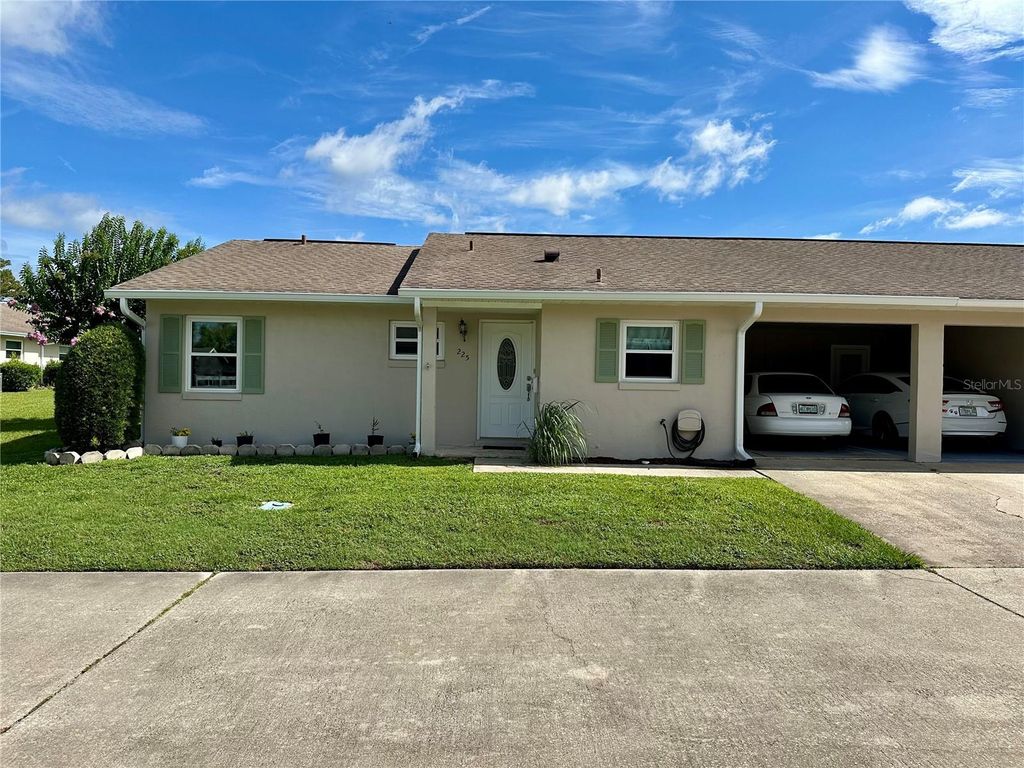 225 PINE BLUFF AVENUE 560, Deland, FL 32724