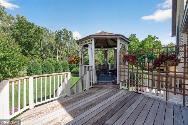 1905 Garden Lane, White Bear Lake, MN 55110