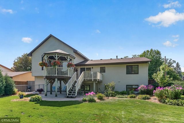1905 Garden Lane, White Bear Lake, MN 55110