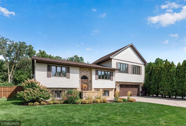 1905 Garden Lane, White Bear Lake, MN 55110