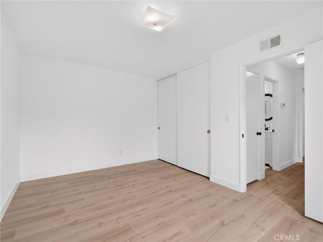 25819 El Gato Place, Valencia, CA 91355