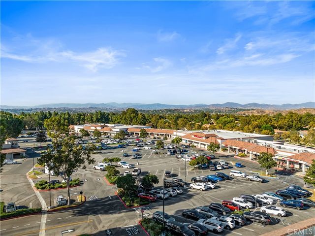 25819 El Gato Place, Valencia, CA 91355