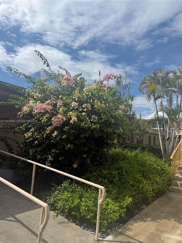 16701 NE 13th Ave 214, North Miami Beach, FL 33162