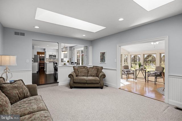 29 SHINING STAR CT, Medford, NJ 08055