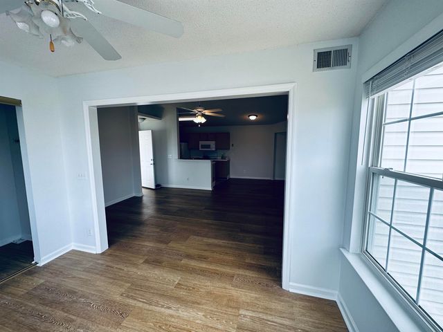 2273 Huntingdon Dr Apt J, Surfside Beach, SC 29575