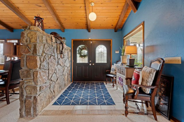 1202 Woodcrest Way, Grove, OK 74344