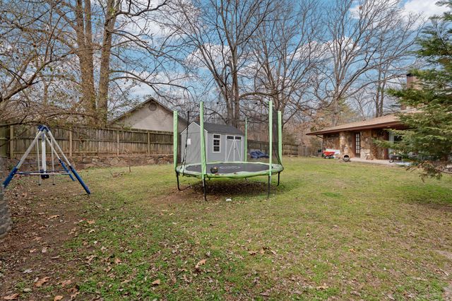 1202 Woodcrest Way, Grove, OK 74344