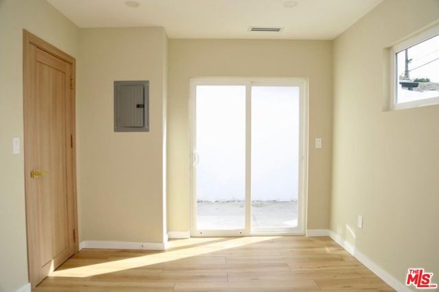 8235 Alcove Avenue, North Hollywood (los Angeles), CA 91605