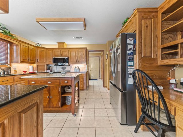 5 Adaja Lane, Hot Springs Village, AR 71909