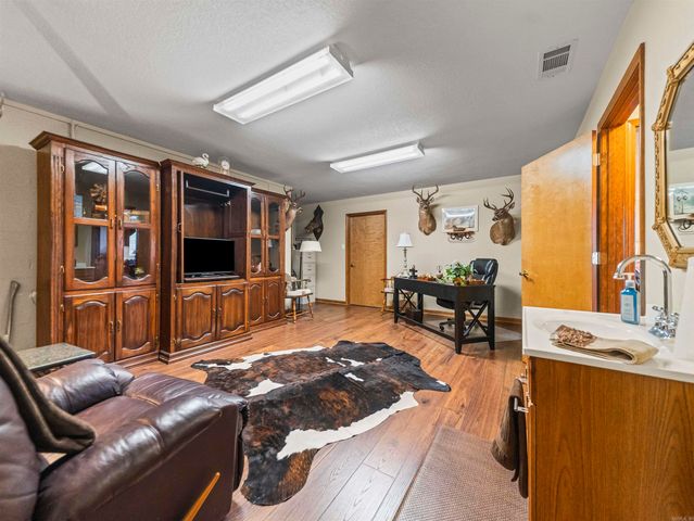 5 Adaja Lane, Hot Springs Village, AR 71909