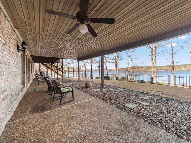 5 Adaja Lane, Hot Springs Village, AR 71909