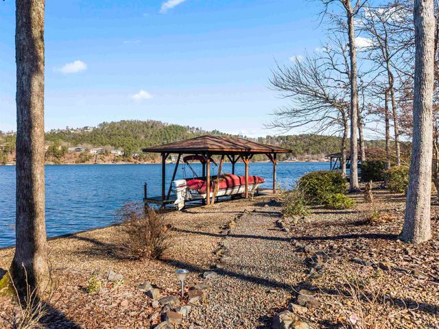 5 Adaja Lane, Hot Springs Village, AR 71909