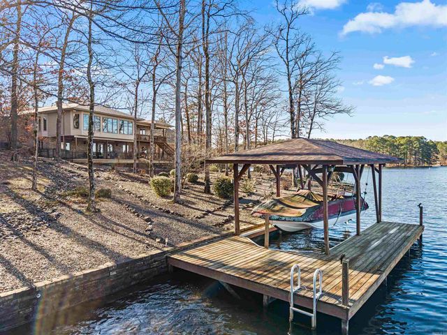 5 Adaja Lane, Hot Springs Village, AR 71909