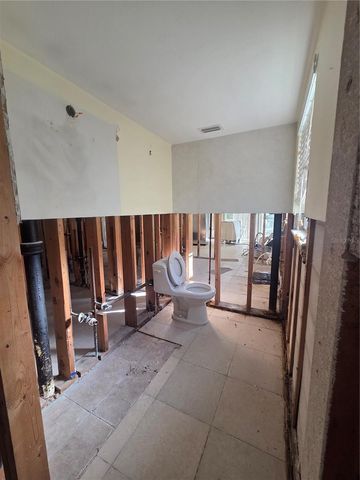 10215 MANATEE AVE W 1 + 2, Bradenton, FL 34209