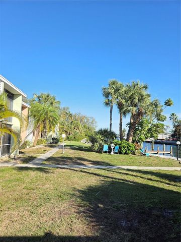 10215 MANATEE AVE W 1 + 2, Bradenton, FL 34209