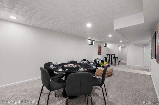 12751 Oak Park Boulevard, Oak Park, MI 48237