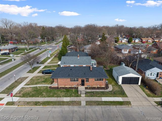 12751 Oak Park Boulevard, Oak Park, MI 48237