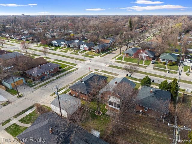 12751 Oak Park Boulevard, Oak Park, MI 48237