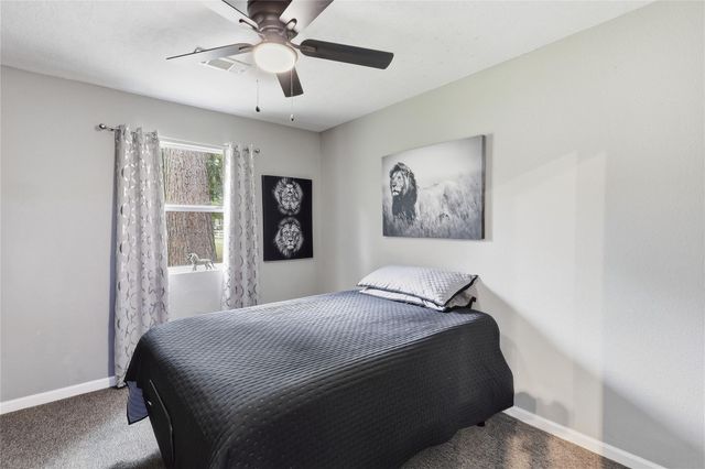 96 Road 3802, Cleveland, TX 77328