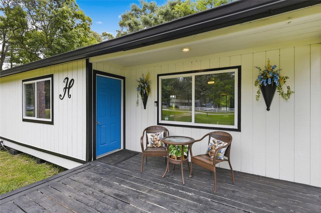 96 Road 3802, Cleveland, TX 77328