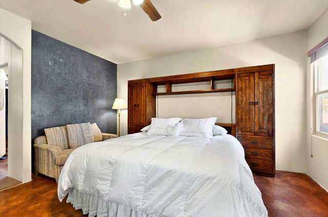 1 SEASONS Circle, Placitas, NM 87043