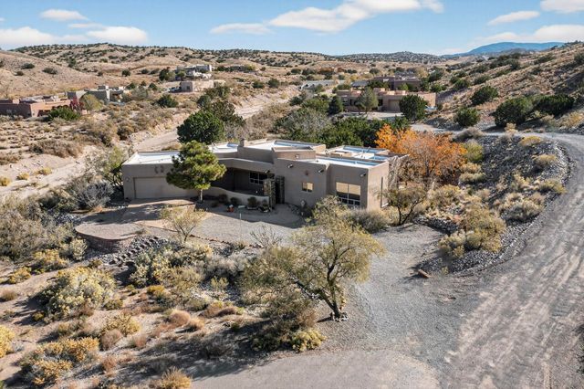 1 SEASONS Circle, Placitas, NM 87043