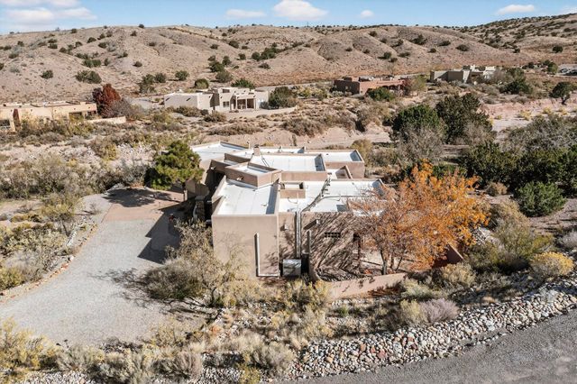 1 SEASONS Circle, Placitas, NM 87043