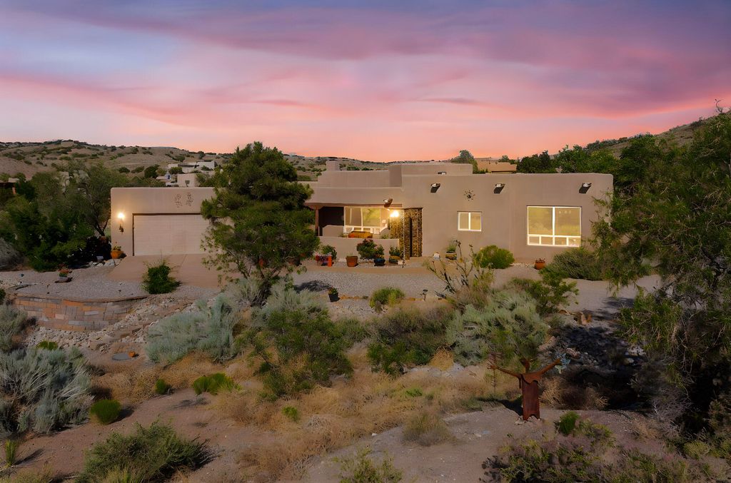 1 SEASONS Circle, Placitas, NM 87043