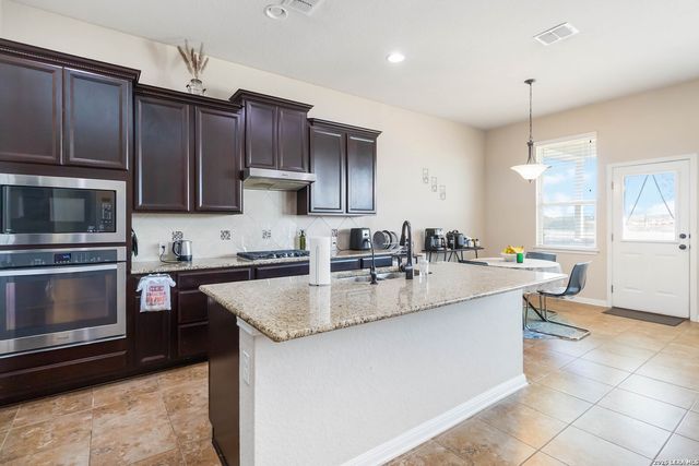 29114 Tusculum, Boerne, TX 78006