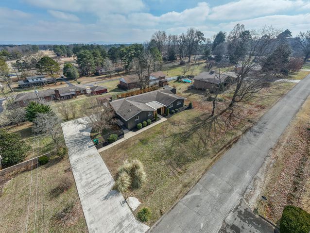 91 Country Club Ter, Winchester, TN 37398