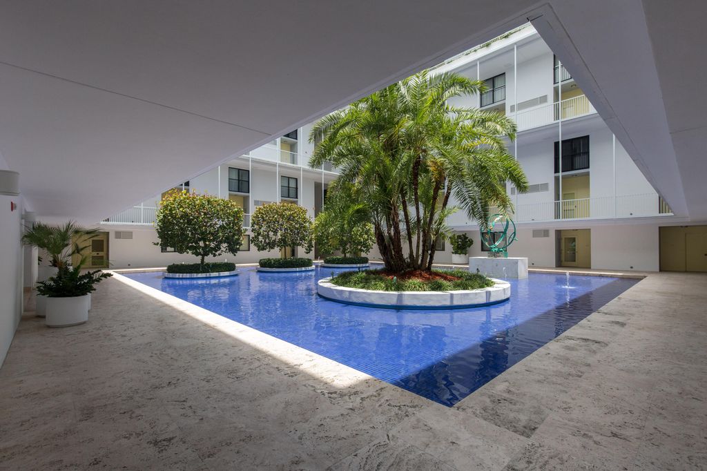 400 S Ocean Boulevard 216, Palm Beach, FL 33480