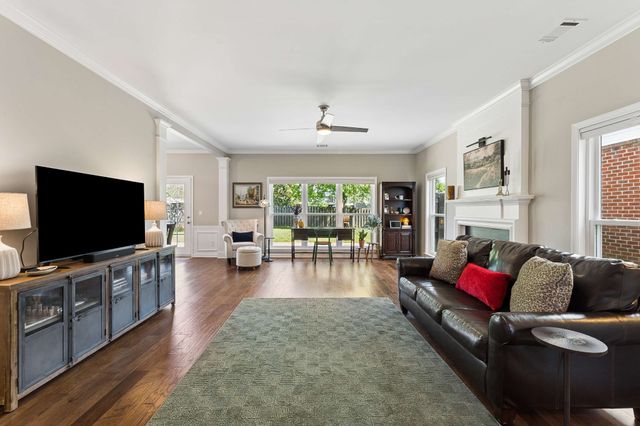 202 Calgary Ct, Franklin, TN 37067