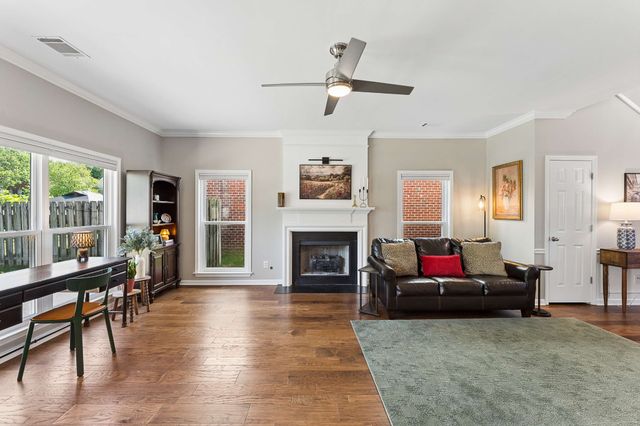 202 Calgary Ct, Franklin, TN 37067