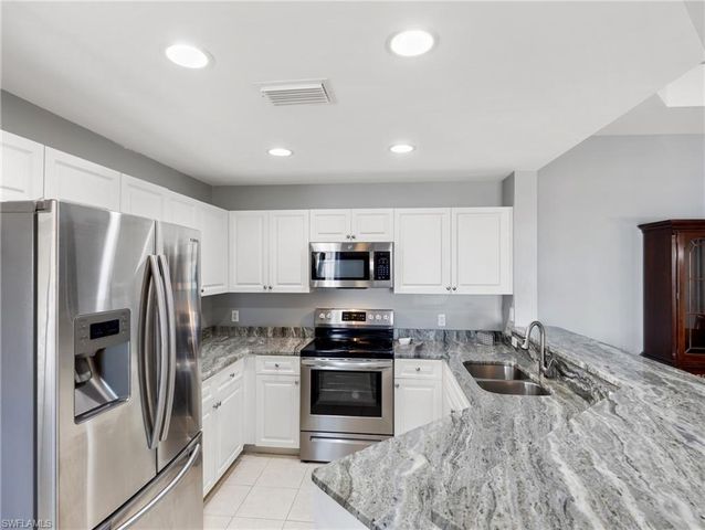 3952 Pomodoro CIR 303, Cape Coral, FL 33909