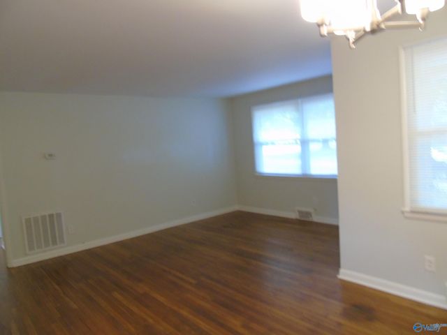 704 Graycroft Drive SE, Huntsville, AL 35802