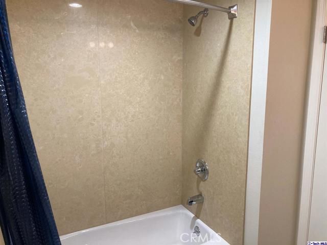 10201 Mountair Avenue 103, Tujunga (los Angeles), CA 91042