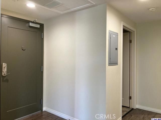 10201 Mountair Avenue 103, Tujunga (los Angeles), CA 91042