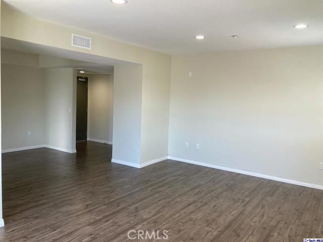 10201 Mountair Avenue 103, Tujunga (los Angeles), CA 91042