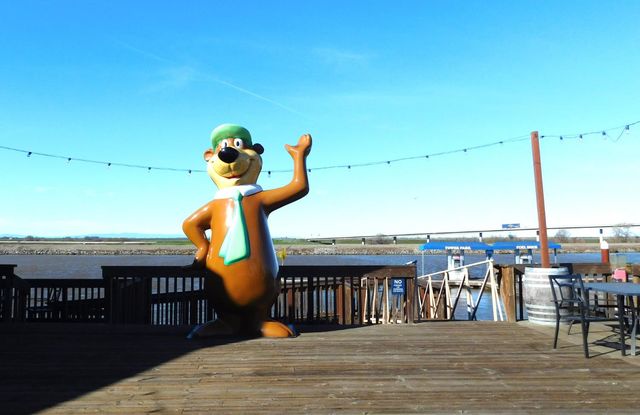 9 Sleepy Hollow Dr, Lodi, CA 95242