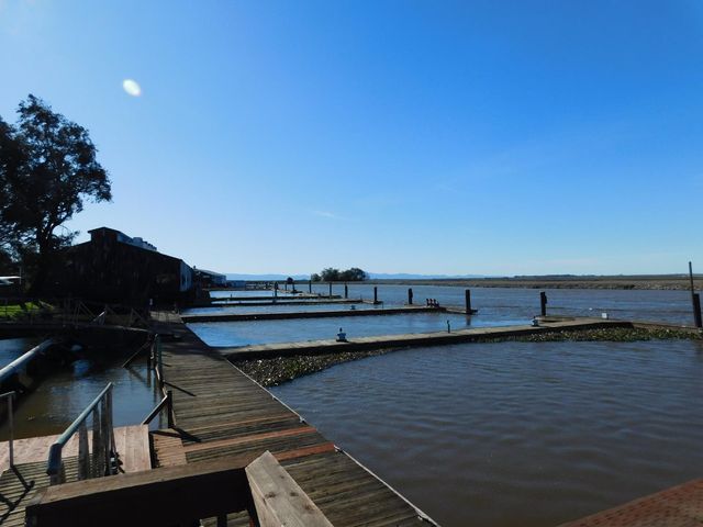 9 Sleepy Hollow Dr, Lodi, CA 95242