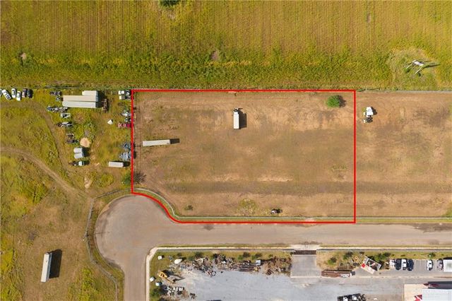 144 Pennzoil S Loop, Edinburg, TX 78542