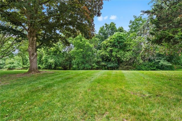 13 Erregger Terrace, Dewitt, NY 13224