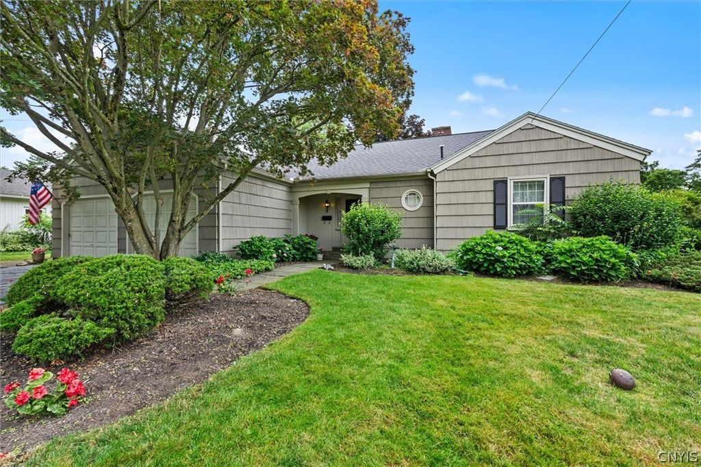 13 Erregger Terrace, Dewitt, NY 13224