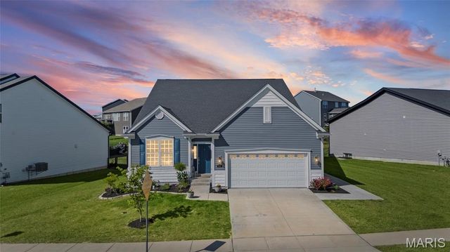821 Upland Loop, O'fallon, MO 63368