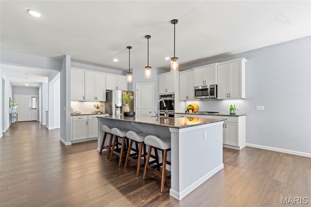 821 Upland Loop, O'fallon, MO 63368