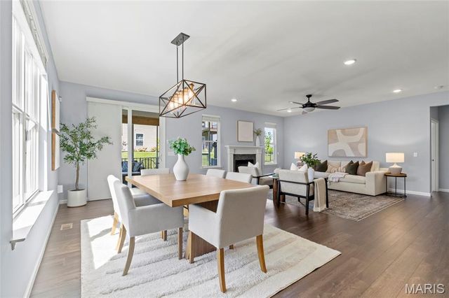 821 Upland Loop, O'fallon, MO 63368